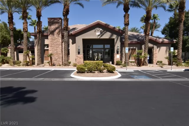 MLS: 2335693 Condo For Sale