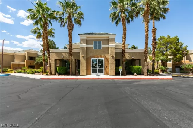 MLS: 2335705 Condo For Sale