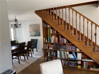 Photo #3: 2335722 Listing