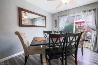 Photo #2: 2335801 Listing