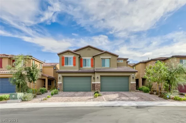 MLS: 2335803 Condo For Sale