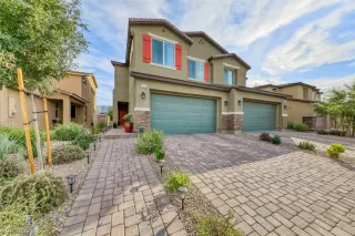 Photo #1: 2335803 Listing 