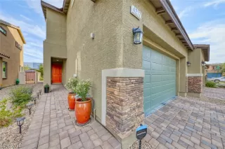 Photo #2: 2335803 Listing 