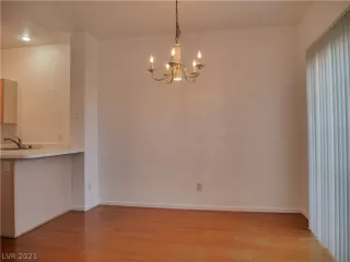 Photo #4: 2335812 Listing 