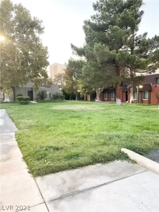 Photo #1: 2335836 Listing