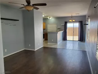 Photo #1: 2335857 Listing