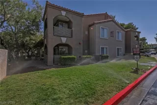 Photo #2: 2335865 Listing