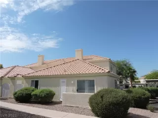 Photo #2: 2335890 Listing 