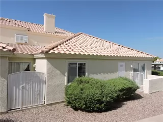 Photo #3: 2335890 Listing 