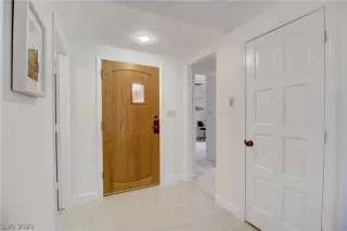 Photo #6: 2336018 Listing 