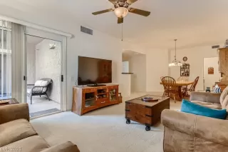 Photo #3: 2336065 Listing 