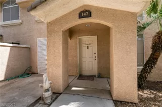 Photo #3: 2336156 Listing 