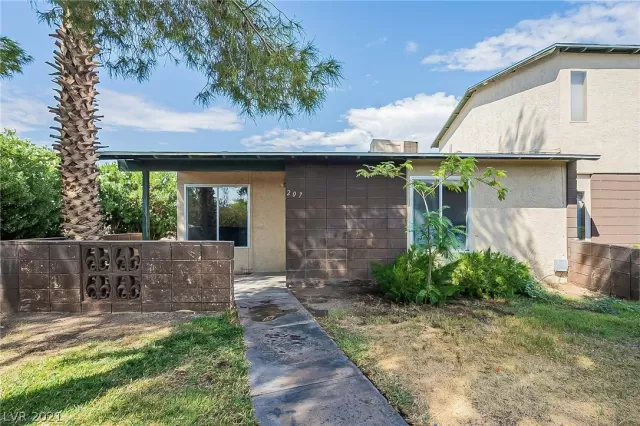 MLS: 2336178 Condo For Sale