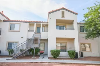 Photo #1: 2336200 Listing