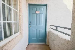 Photo #3: 2336200 Listing