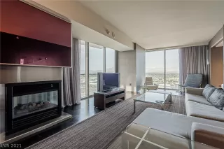 Photo #2: 2336248 Listing 