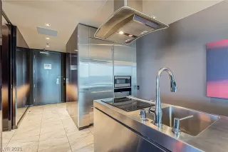 Photo #4: 2336248 Listing 