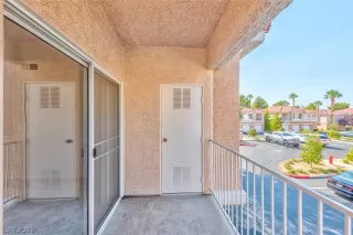 Photo #2: 2336252 Listing 