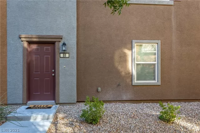 MLS: 2336279 Condo For Sale