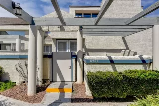 Photo #1: 2336345 Listing