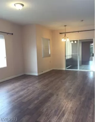 Photo #2: 2336436 Listing