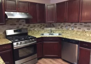 Photo #6: 2336436 Listing