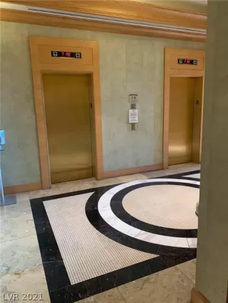 Photo #4: 2336449 Listing 