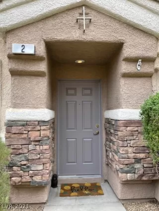 Photo #1: 2336476 Listing