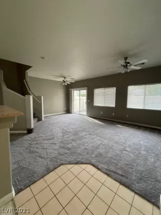 Photo #4: 2336476 Listing