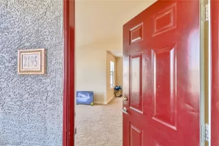 Photo #3: 2336479 Listing