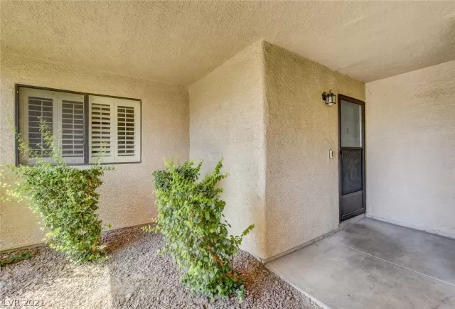 MLS: 2336494 Condo For Sale