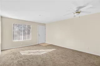 Photo #2: 2336554 Listing