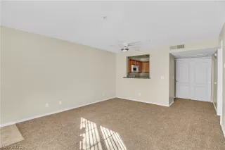 Photo #4: 2336554 Listing