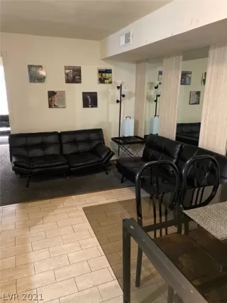 Photo #3: 2336560 Listing 