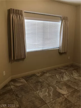 Photo #3: 2336571 Listing 