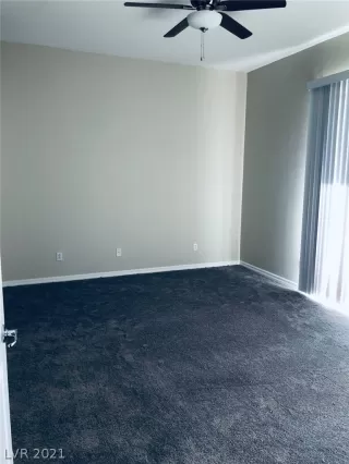 Photo #5: 2336687 Listing 