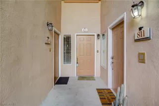 Photo #5: 2336692 Listing