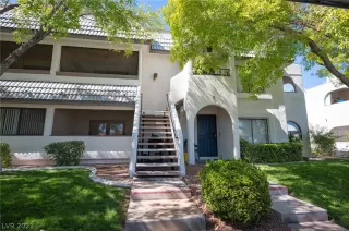 Photo #1: 2336782 Listing 