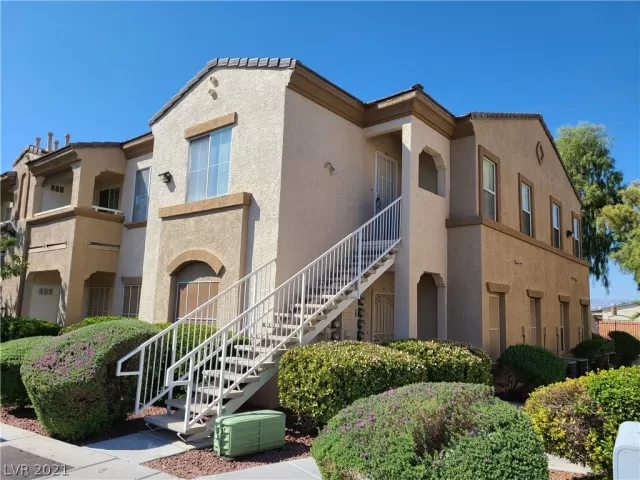 MLS: 2336828 Condo For Sale