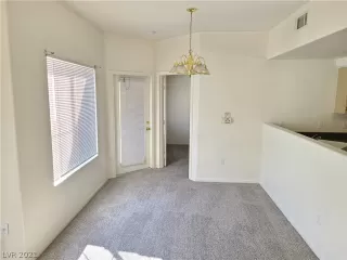Photo #2: 2336828 Listing