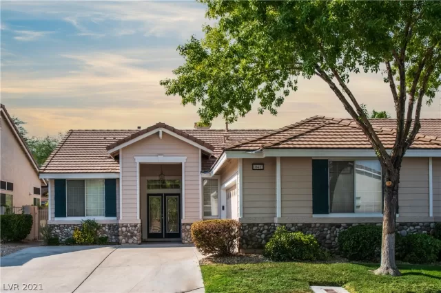 MLS: 2336847 Condo For Sale