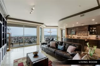 Photo #6: 2336851 Listing