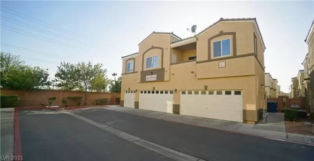 MLS: 2336863 Condo For Sale