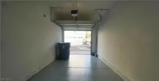 Photo #2: 2336863 Listing 