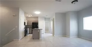 Photo #6: 2336863 Listing 