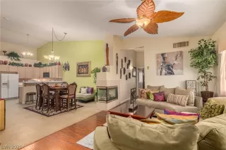 Photo #1: 2336880 Listing 