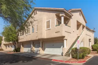 Photo #4: 2336880 Listing 