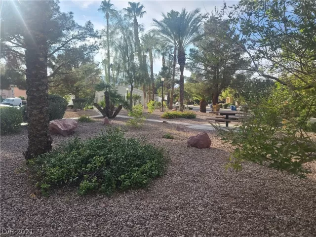 MLS: 2336913 Condo For Sale