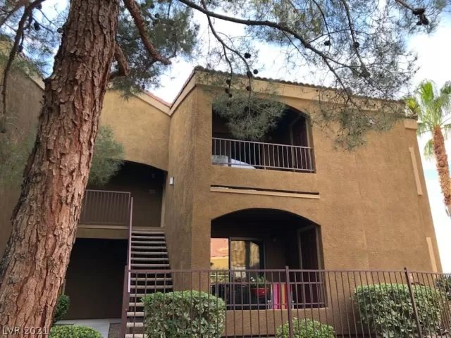 MLS: 2336929 Condo For Sale