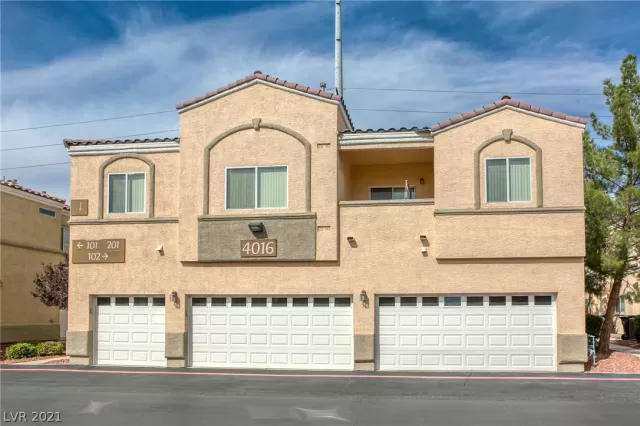 MLS: 2337039 Condo For Sale